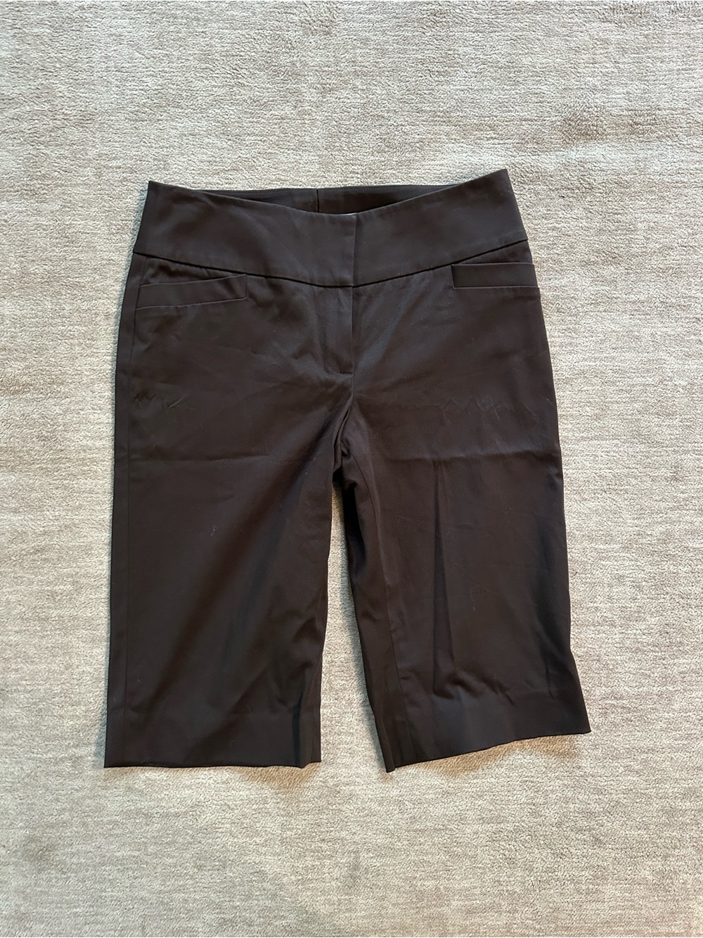 Classiques Entier Dark Brown Low Waist Knee-Length Bermuda Shorts